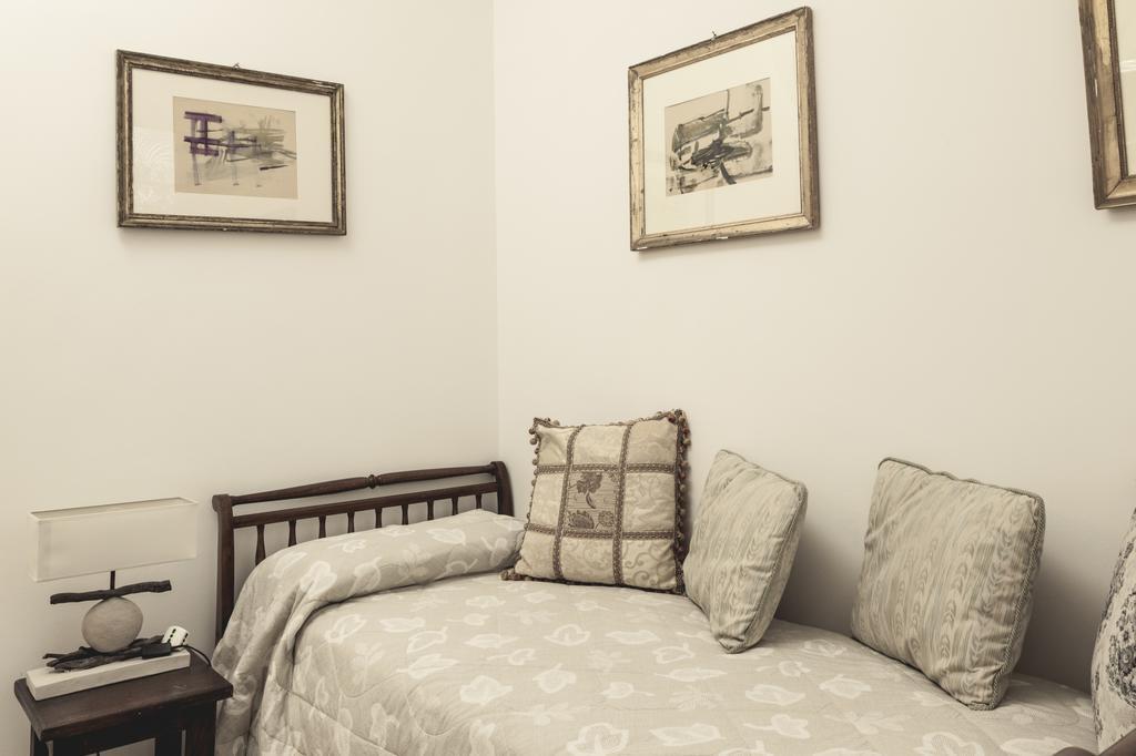 La Secchia Rapita Bed & Breakfast โบโลญญา ห้อง รูปภาพ